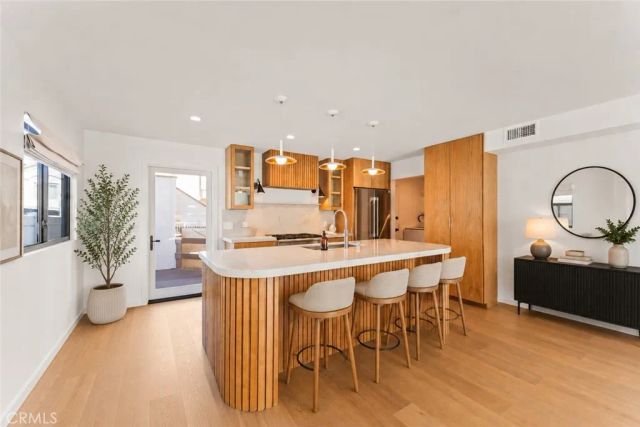 429 Goldenrod, Corona Del Mar, CA 92625