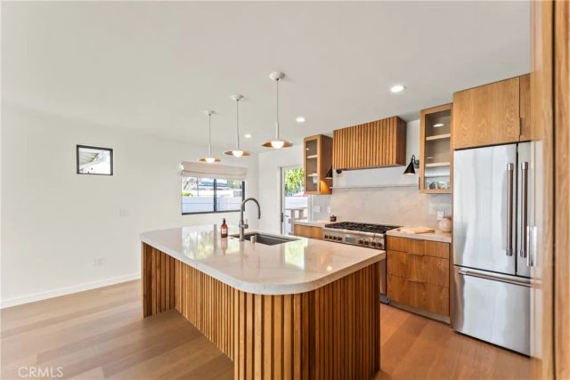 429 Goldenrod, Corona Del Mar, CA 92625
