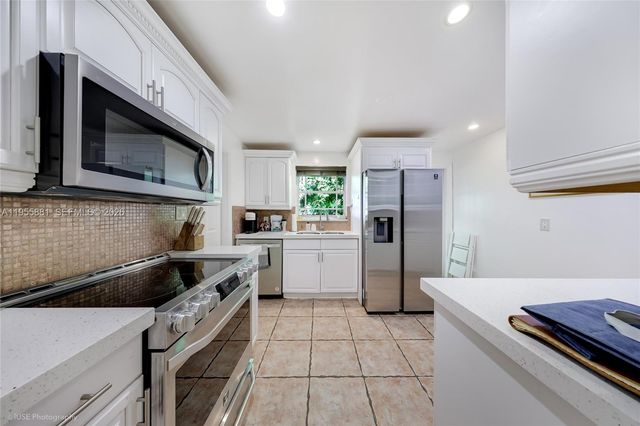 717 NE 73rd Street, Miami, FL 33138