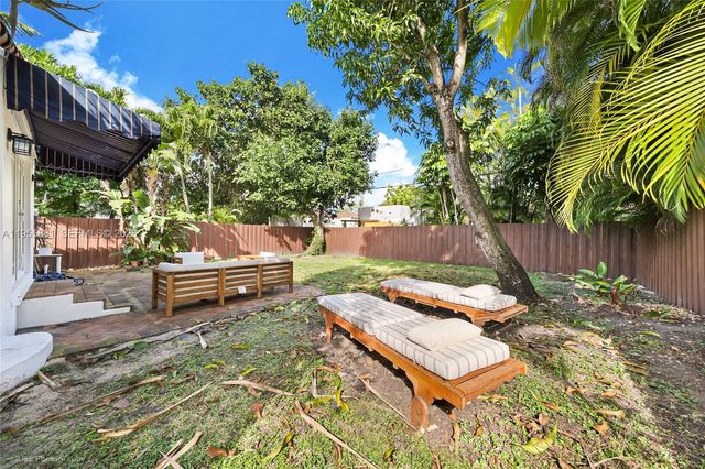 717 NE 73rd Street, Miami, FL 33138