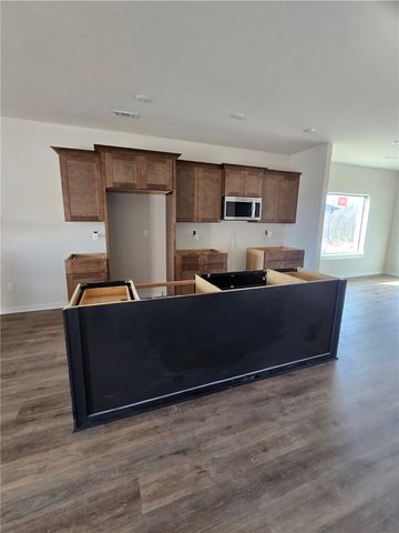 407 W Hondo Street, Siloam Springs, AR 72761