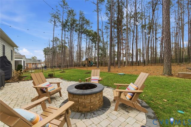 5721 Regal Ln, Providence Forge, VA 23140