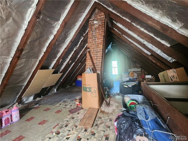 1268 Indian Church Road, West Seneca, NY 14224