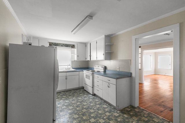 206 Helen St., Dothan, AL 36301