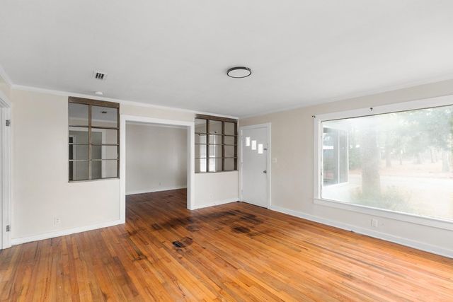 206 Helen St., Dothan, AL 36301