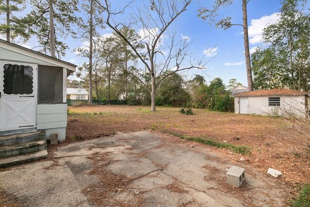 206 Helen St., Dothan, AL 36301