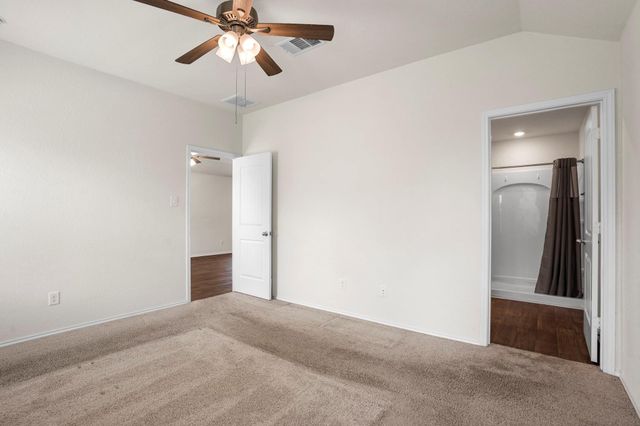 376 Euclid LN, Kyle, TX 78640