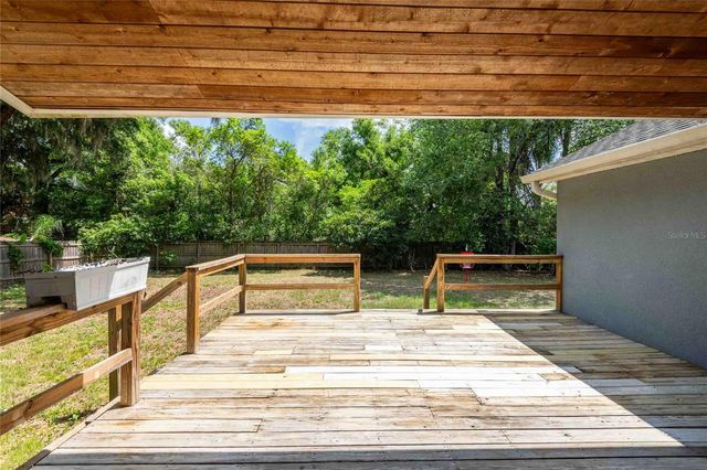 37010 CHURCH AVENUE, Dade City, FL 33525