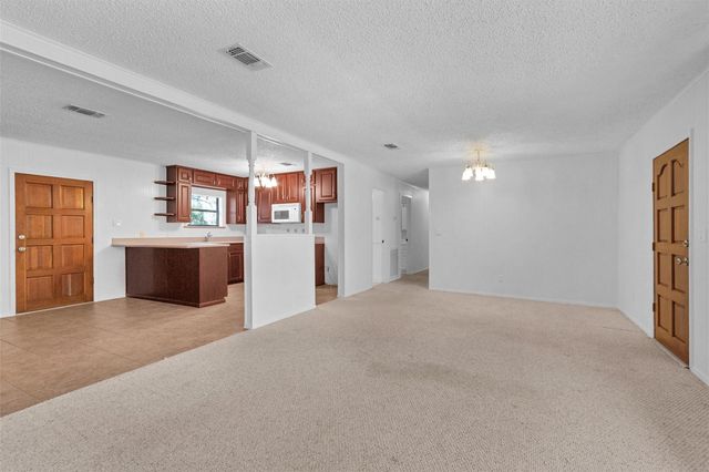 213 County Road 3350, Crockett, TX 75835