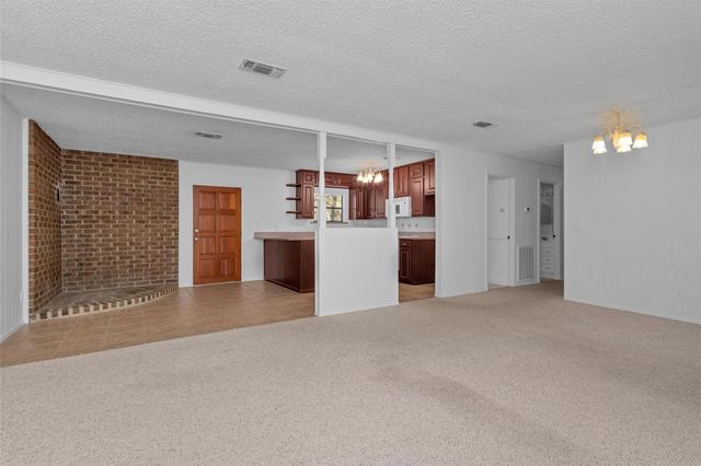 213 County Road 3350, Crockett, TX 75835