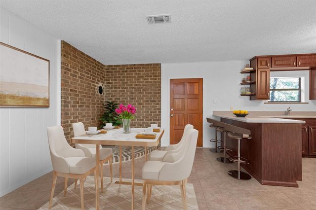 213 County Road 3350, Crockett, TX 75835