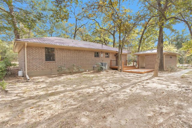 213 County Road 3350, Crockett, TX 75835