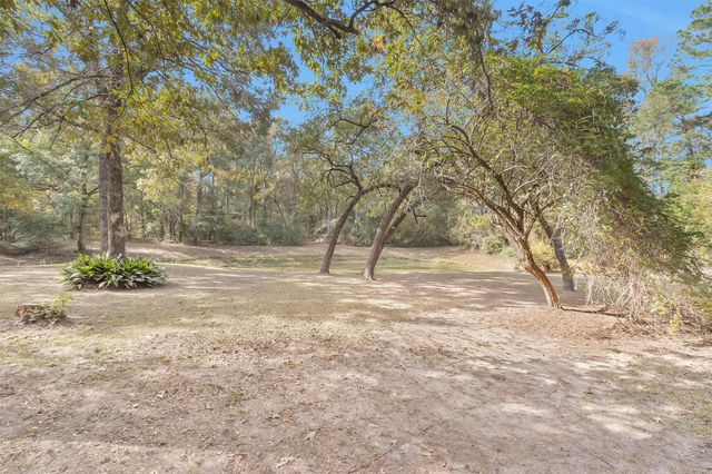 213 County Road 3350, Crockett, TX 75835