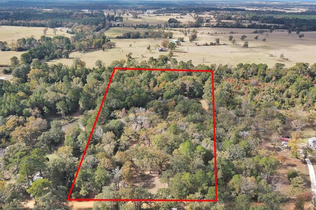 213 County Road 3350, Crockett, TX 75835