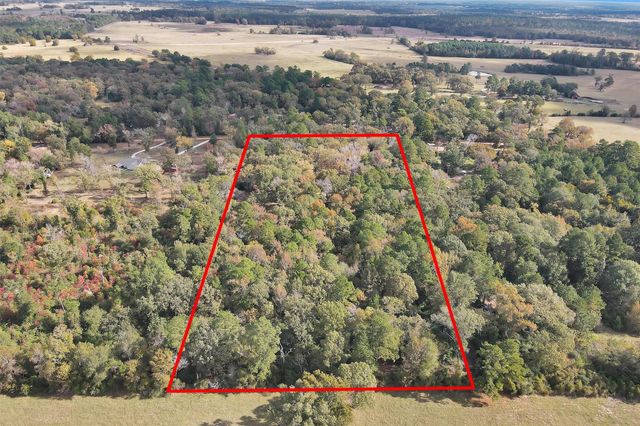 213 County Road 3350, Crockett, TX 75835