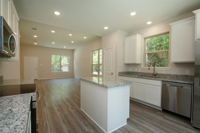 109 Seminole Drive, Conroe, TX 77316