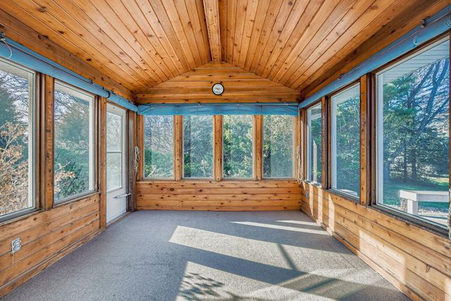 9320 53rd Street N, Lake Elmo, MN 55042