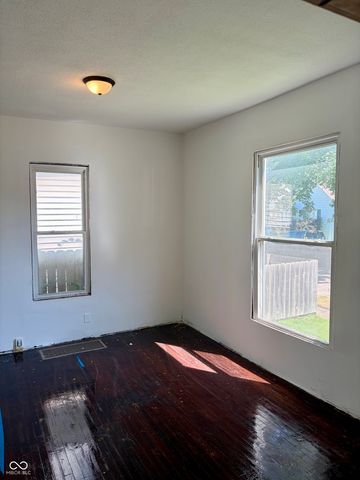 1226 S Richland Street, Indianapolis, IN 46221