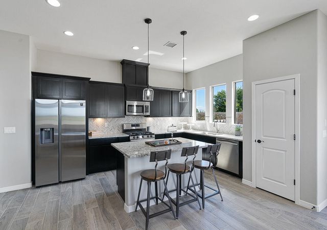 10721 Daryl Johnston Street, El Paso, TX 79924