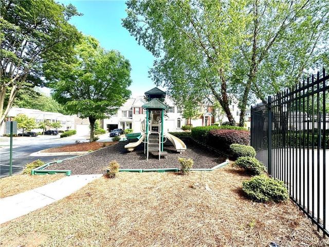 2263 Leicester SE Way, Atlanta, GA 30316