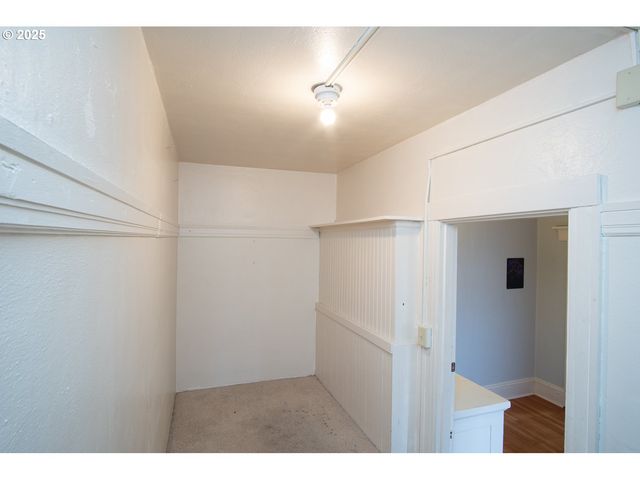 2109 Nw IRVING St 407, Portland, OR 97210