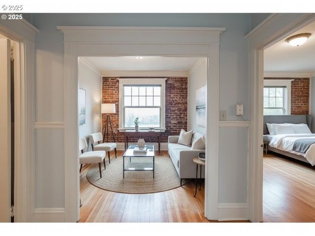 2109 Nw IRVING St 407, Portland, OR 97210