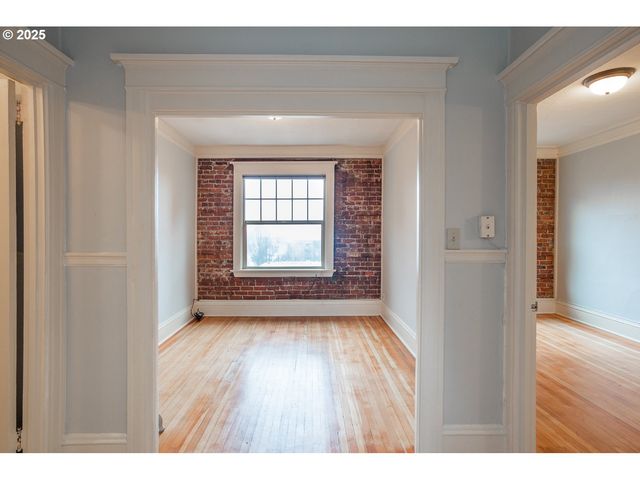 2109 Nw IRVING St 407, Portland, OR 97210