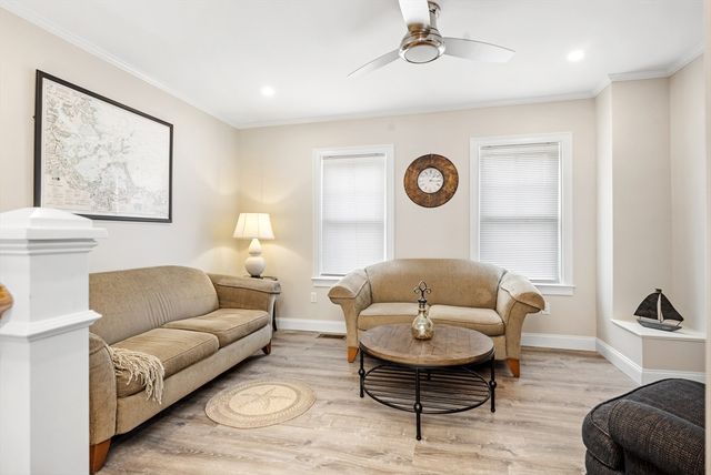 242 Atlantic Ave 2, Hull, MA 02045