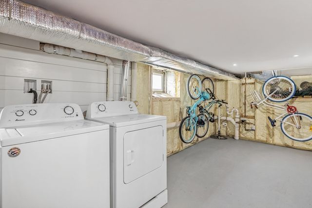 242 Atlantic Ave 2, Hull, MA 02045