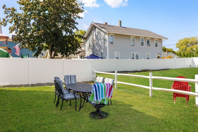 242 Atlantic Ave 2, Hull, MA 02045