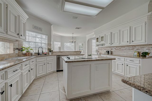 8006 Devlin Drive, Humble, TX 77346