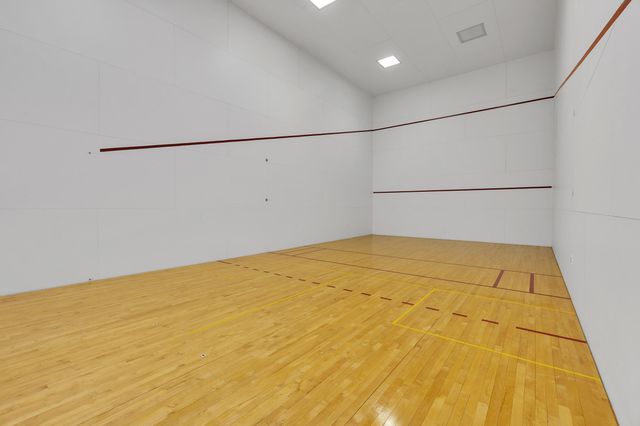 5140 Turtle Point Drive, Ann Arbor, MI 48105