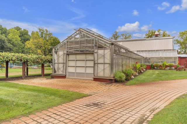 5140 Turtle Point Drive, Ann Arbor, MI 48105