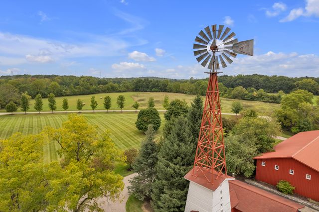 5140 Turtle Point Drive, Ann Arbor, MI 48105