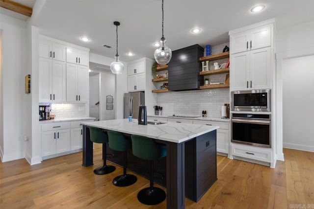 5947 Beth Ln Lane, Benton, AR 72019