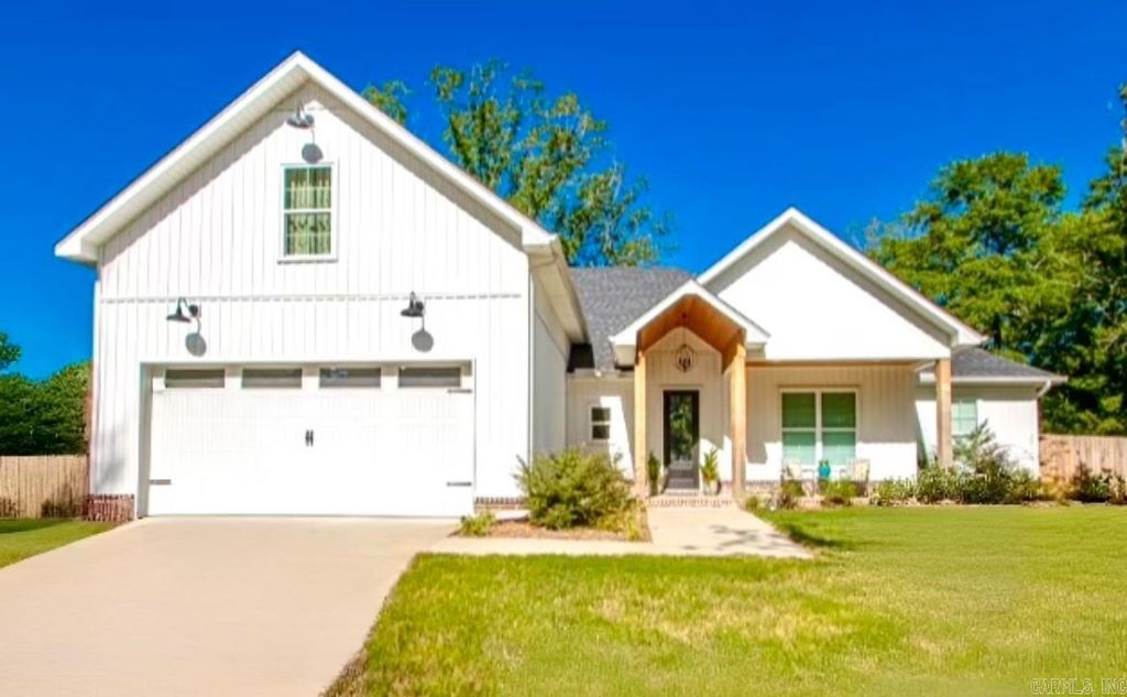 5947 Beth Ln Lane, Benton, AR 72019