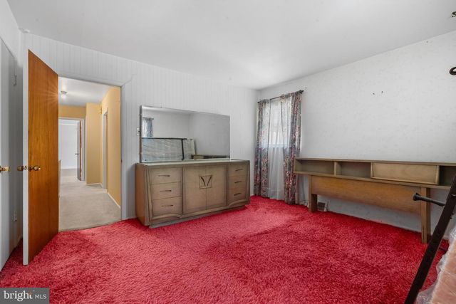 517 GLEN VALLEY DR, Norristown, PA 19401