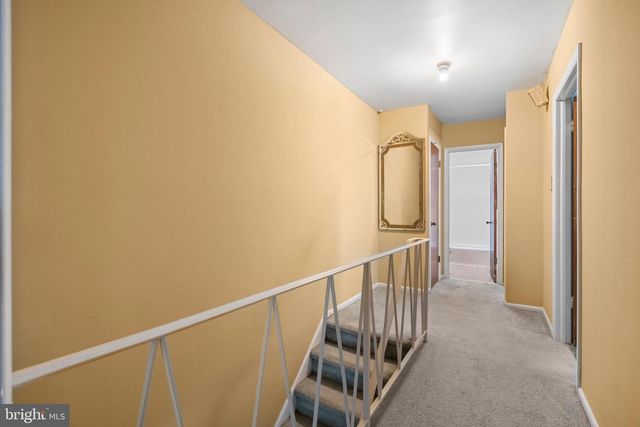 517 GLEN VALLEY DR, Norristown, PA 19401