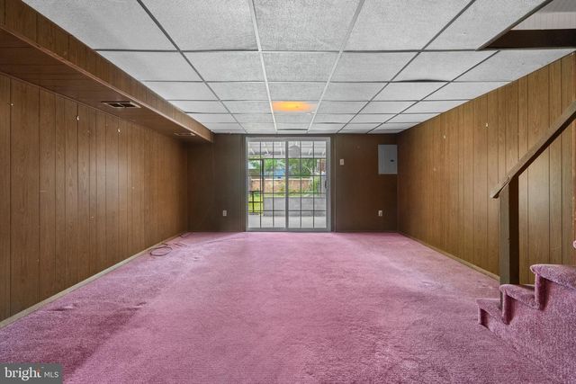 517 GLEN VALLEY DR, Norristown, PA 19401
