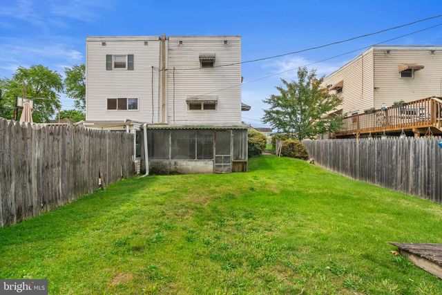 517 GLEN VALLEY DR, Norristown, PA 19401