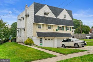 517 GLEN VALLEY DR, Norristown, PA 19401
