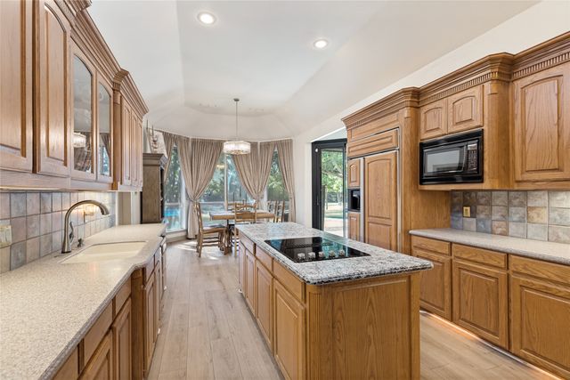 4291 Indian Paint Trail, Aubrey, TX 76227