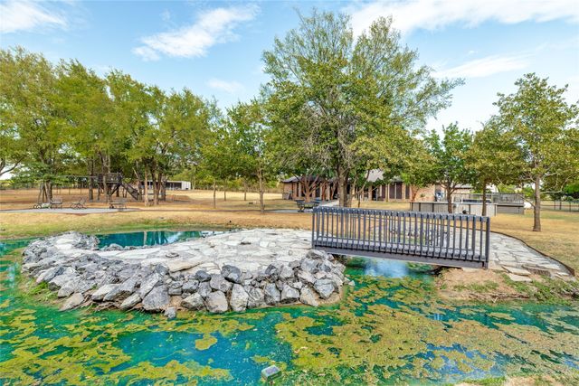 4291 Indian Paint Trail, Aubrey, TX 76227