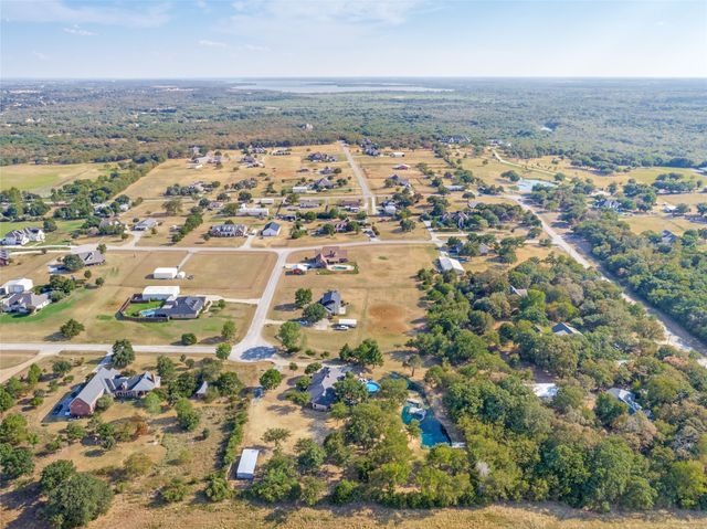 4291 Indian Paint Trail, Aubrey, TX 76227