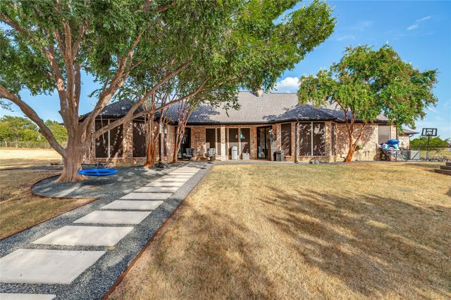4291 Indian Paint Trail, Aubrey, TX 76227