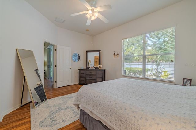 1237 AMBRIDGE DRIVE, Wesley Chapel, FL 33543