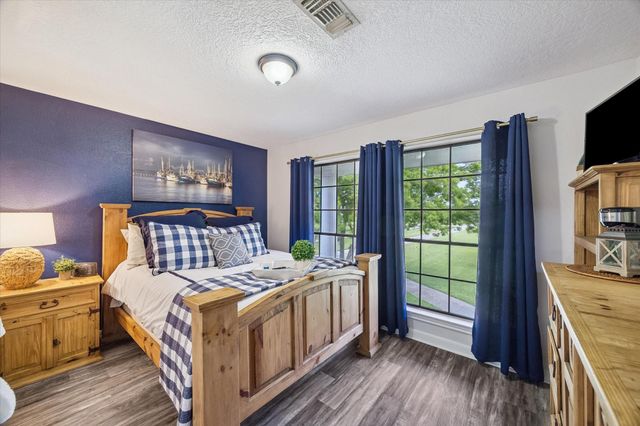 6934 Plantation Drive, Baytown, TX 77523
