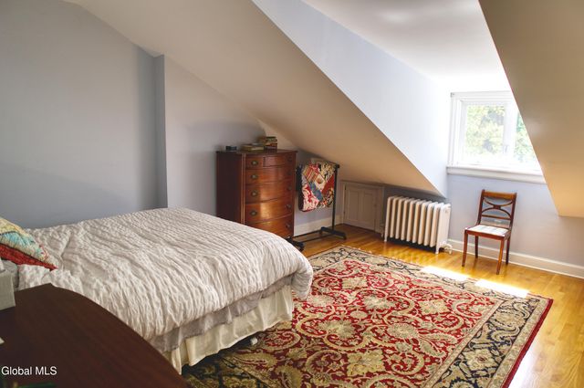 63 S Lake Avenue, Albany, NY 12203
