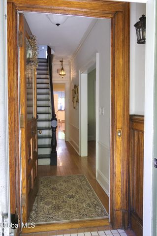 63 S Lake Avenue, Albany, NY 12203