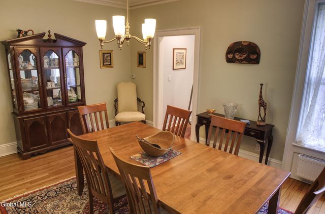 63 S Lake Avenue, Albany, NY 12203